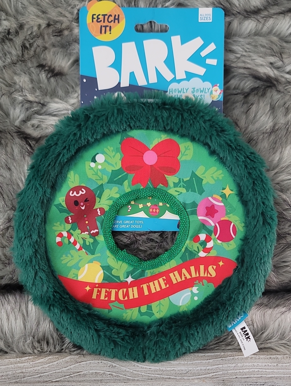 BARK Deck The Howls Wreath Toss